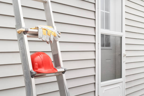 Best Storm Damage Siding Repair  in Clear Lake, WI